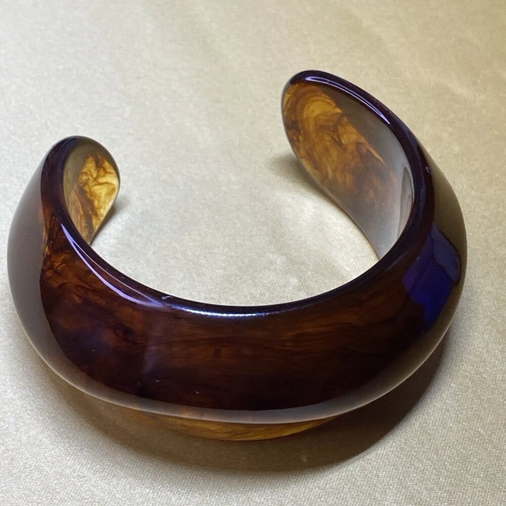 Vintage Mid Century Amber Swirl Resin Cuff Bracelet Catalin Style Wide Bangle